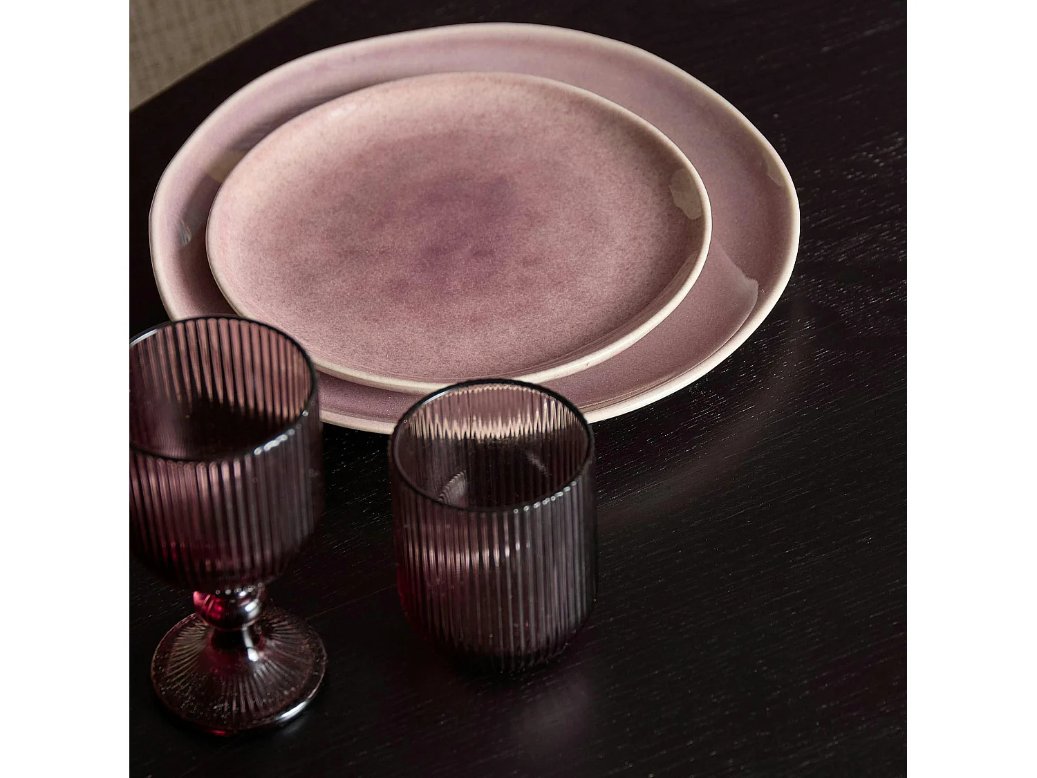 Table bois noir bords arrondis 240 cm LEXTON