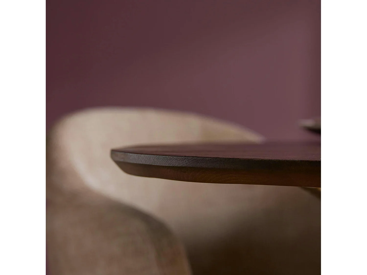 Table à manger ovale bois foncé 280 cm LEXTON