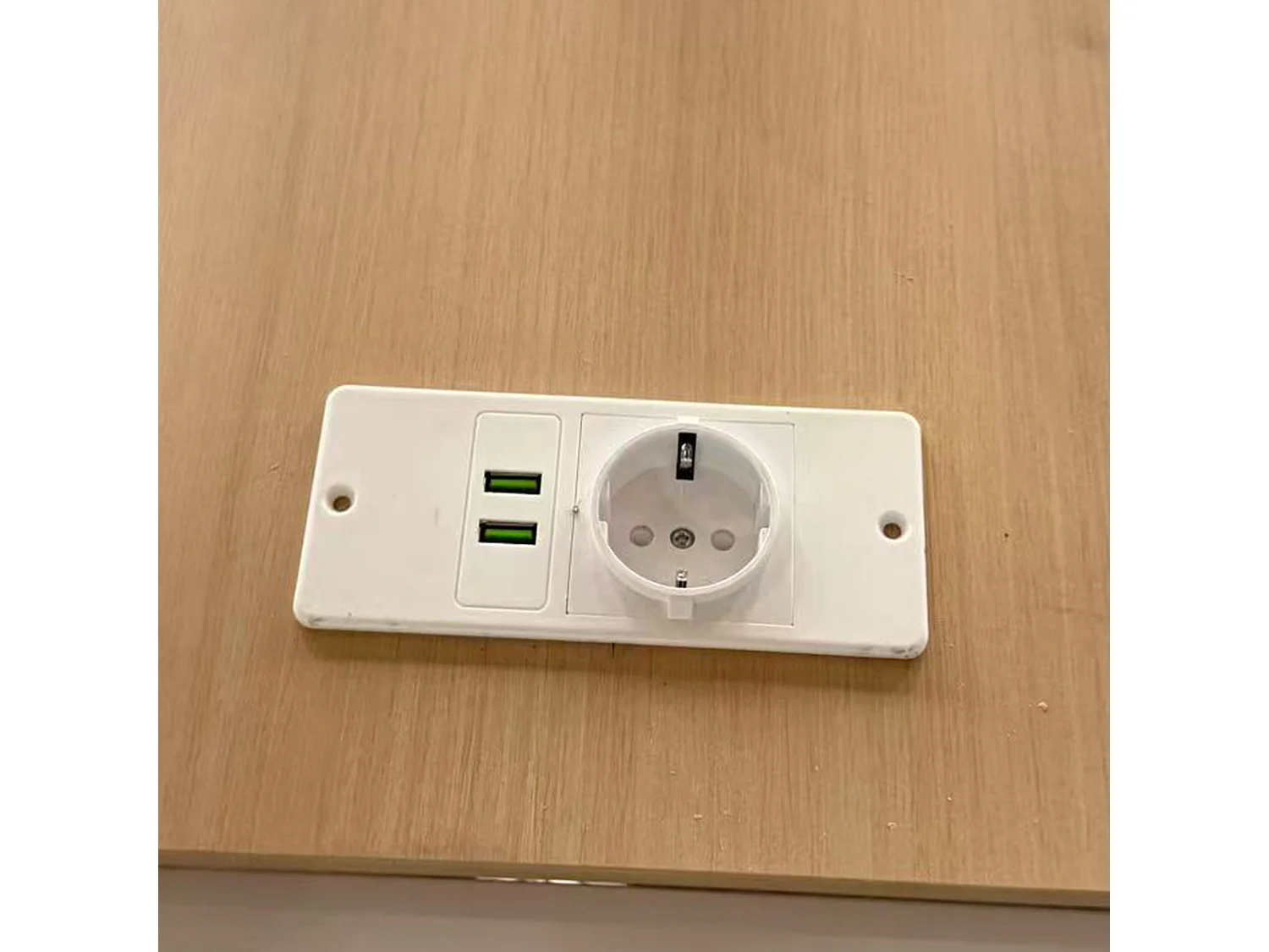 Lit superposé 90x200 cm - 3 couchages - avec bande lumineuse LED - équipé de 2 ports USB + 1 prise électrique - avec bureau - blanc (matelas non inclus)