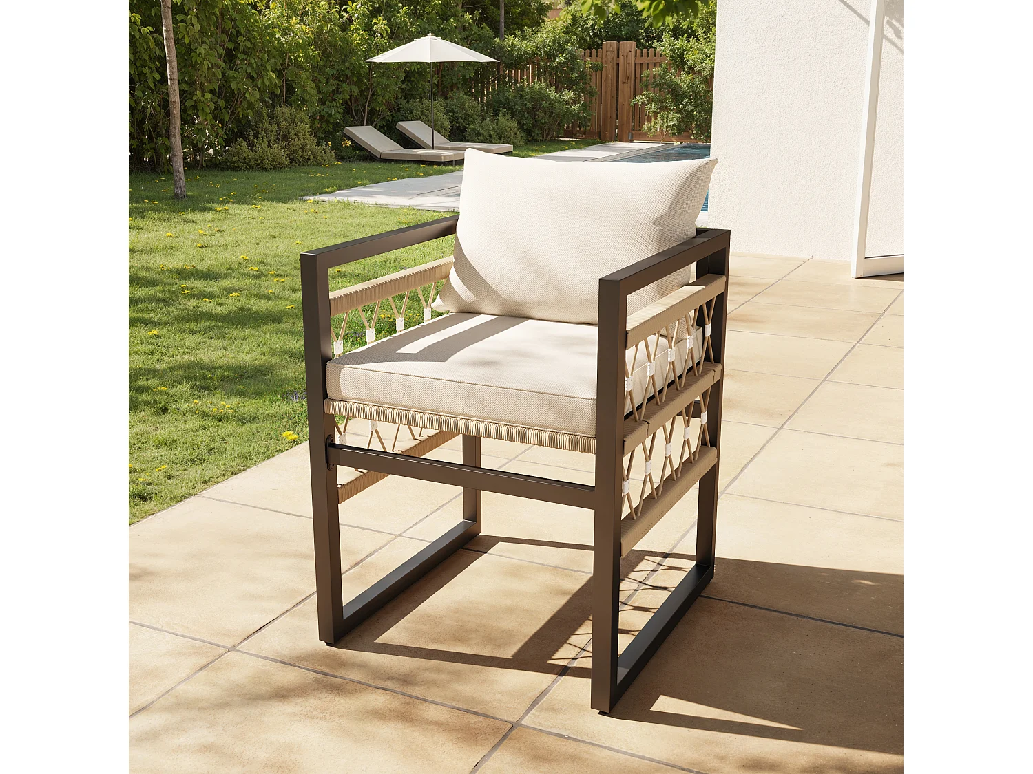 Handgewebte 8-Sitzer-Gartenmöbelgarnitur – mit 8 Kissen, 2 Tischen und 8 Sesseln – Metall – beige und schwarz