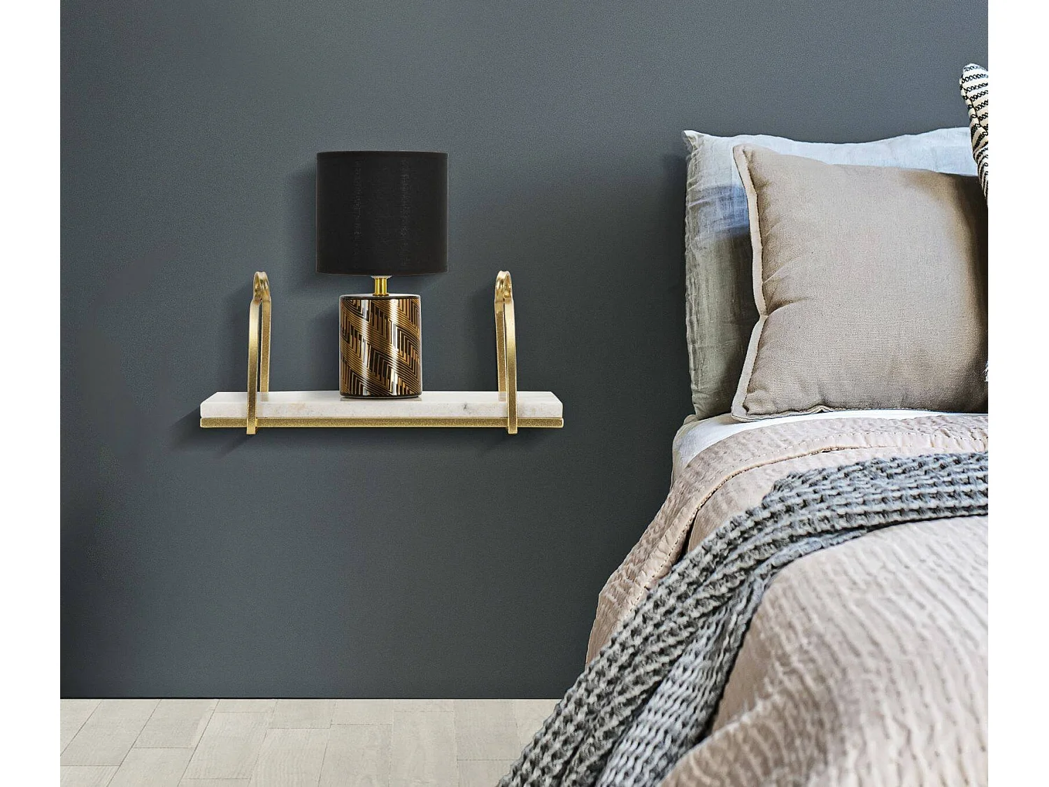 Étagère murale Paci, Étagère, Tablette murale, Rayonnage polyvalent, 40x16 h18 cm, Blanc et Or