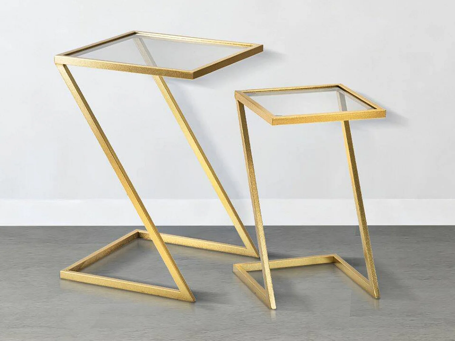 Table basse Ono, Table basse, Porte-revues pour canapé, Etagère de salon, 40x40 h60 cm, Or