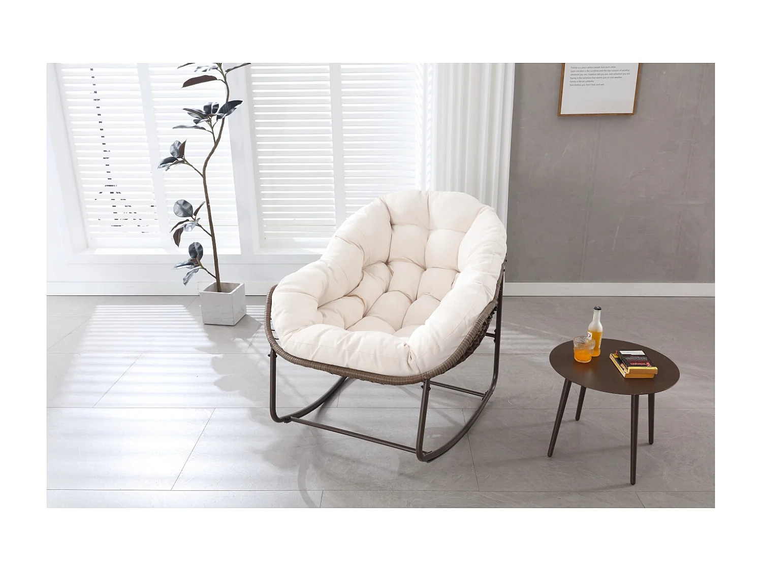 Rotan schommelstoel met dik kussen - Wit