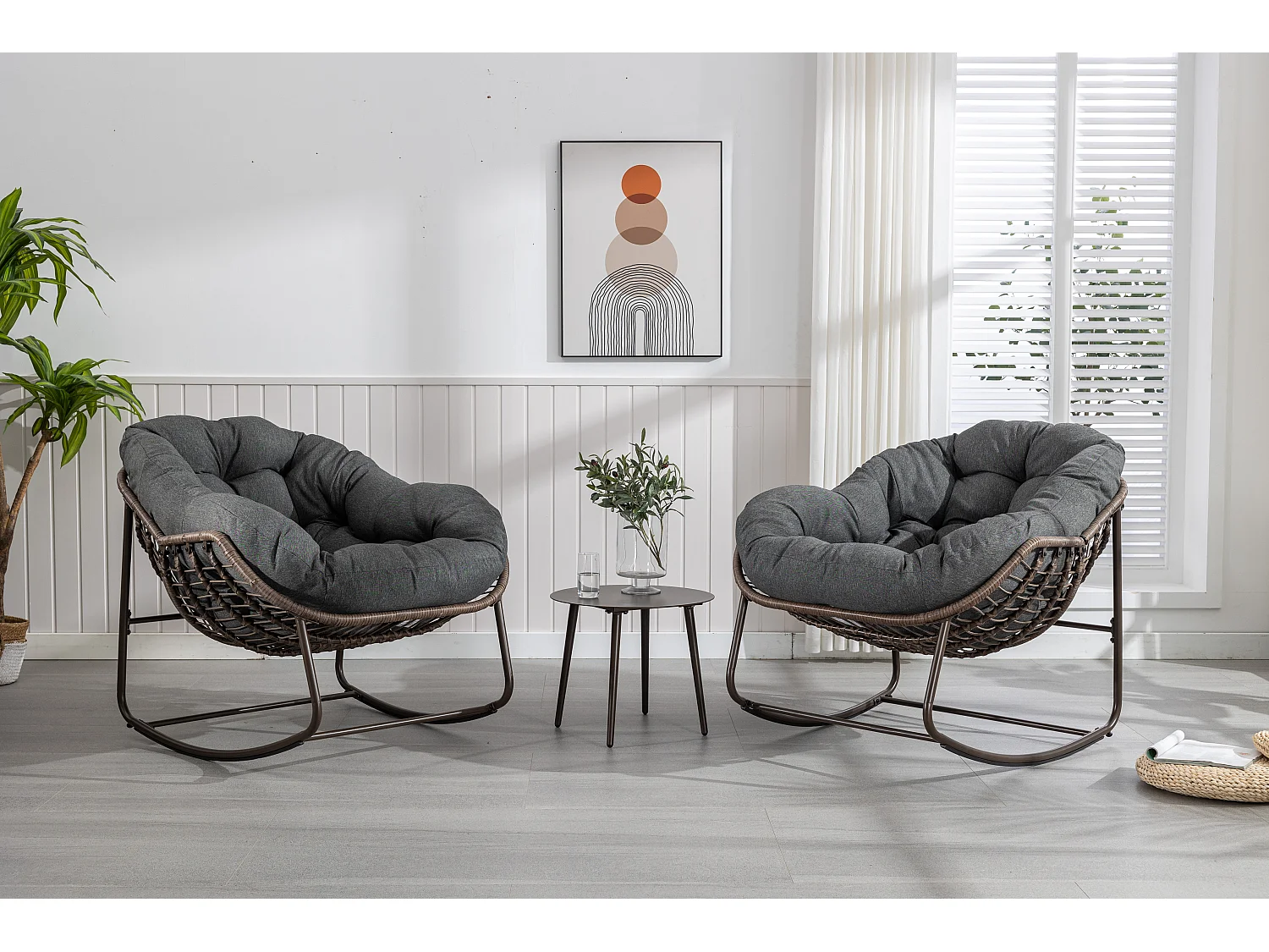 Eivormige rieten schommelstoel met dik kussen - Donkergrijs