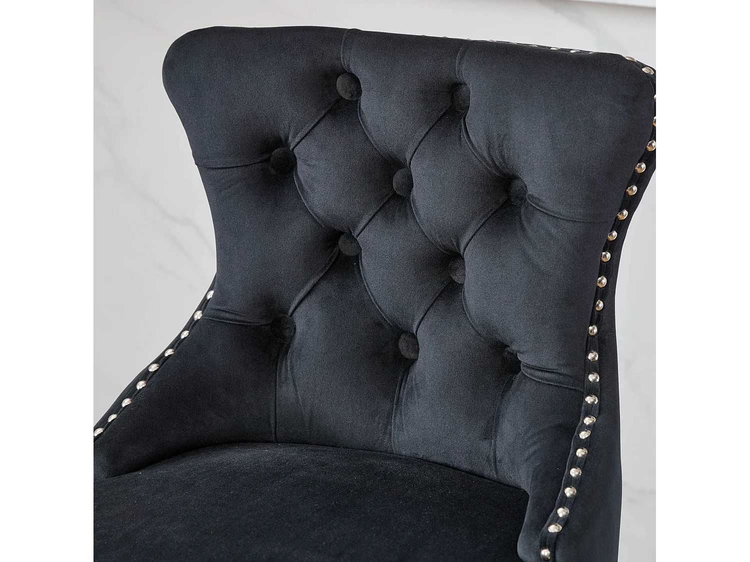 Lot de 2 tabourets de bar en velours - Pieds en bois - Noir