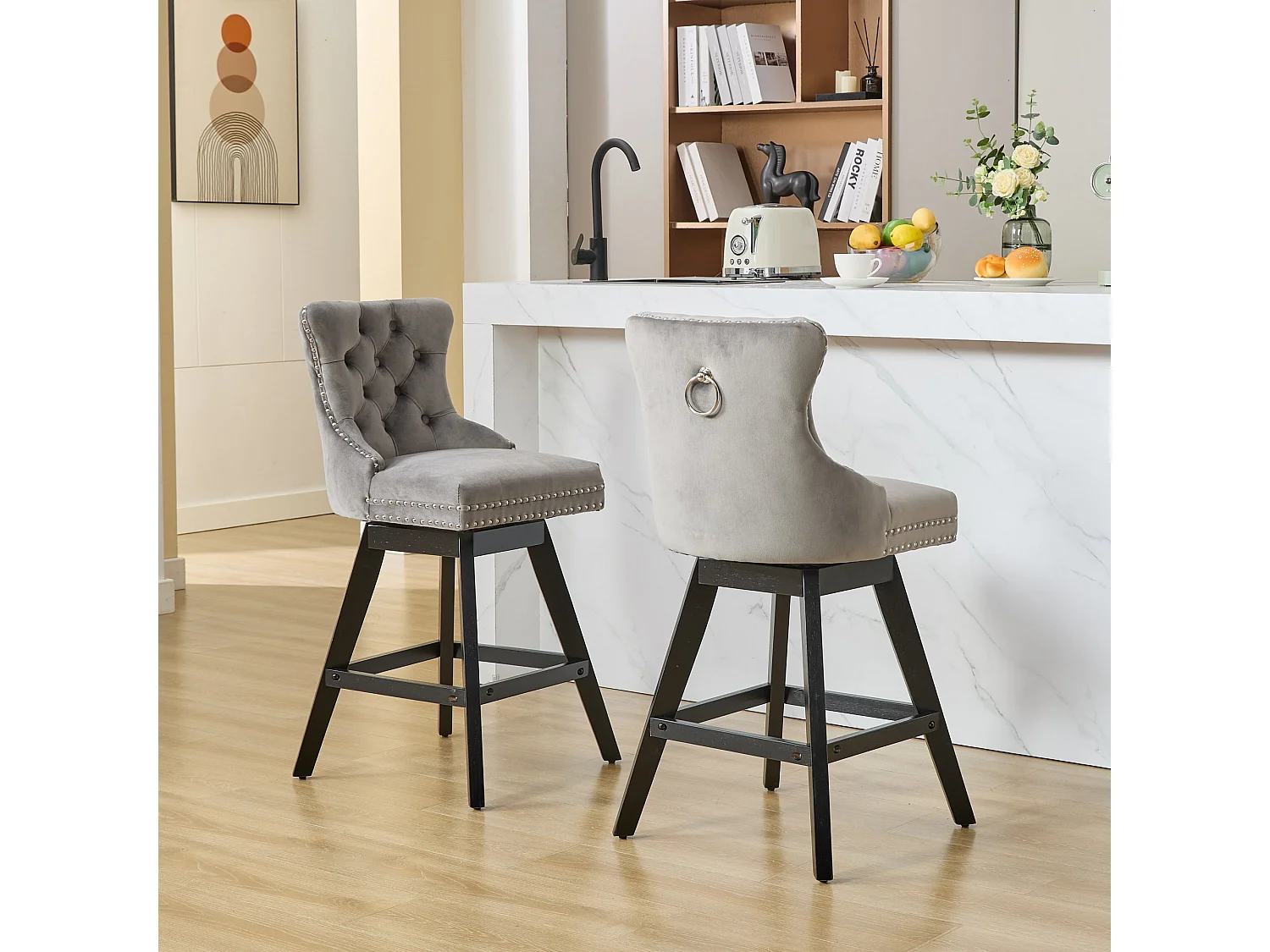 Lot de 2 tabourets de bar en velours - Pieds en bois - Gris