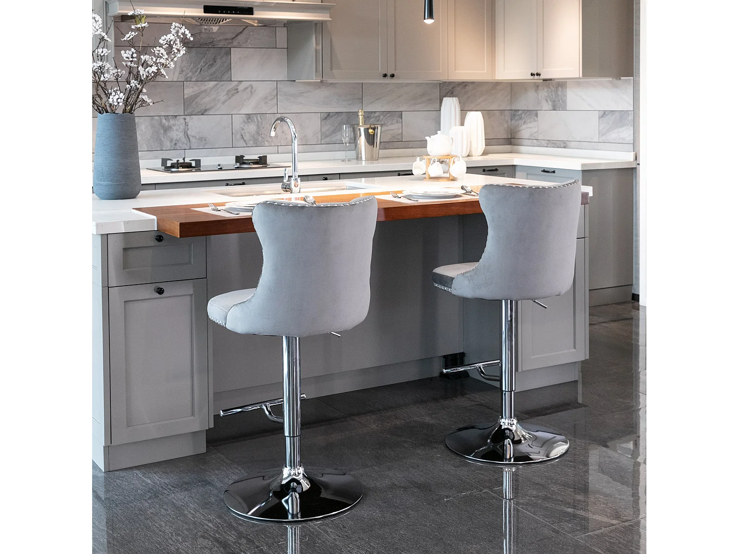 Set van 2 draaibare barkrukken in fluweel - Verstelbare hoogte van 63,5 tot 84 cm - Grijs en zilver