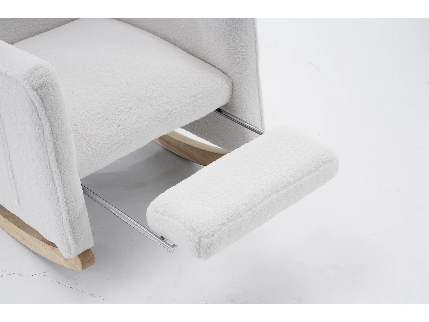 Fauteuil à bascule en tissu Teddy blanc - Rocking chair avec repose-pieds