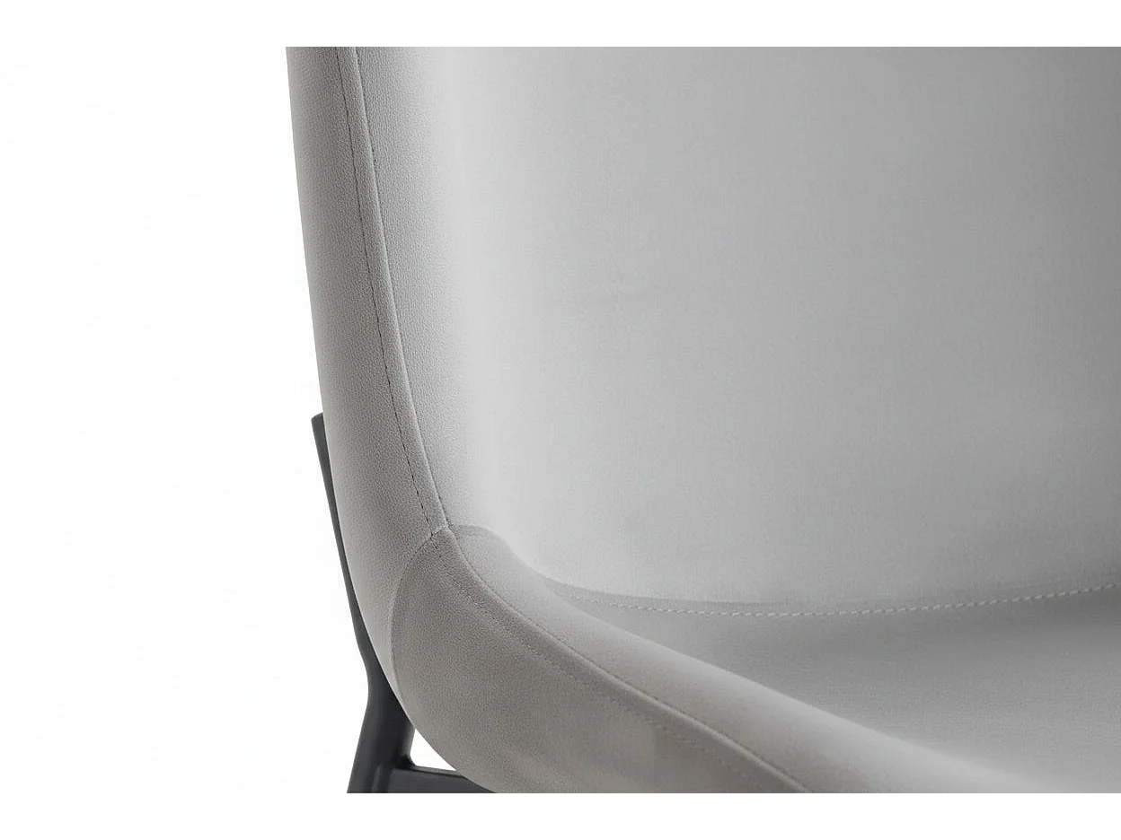 Lot 4 Chaises Salle à Manger Elen Velours Gris Pieds Métal Noir