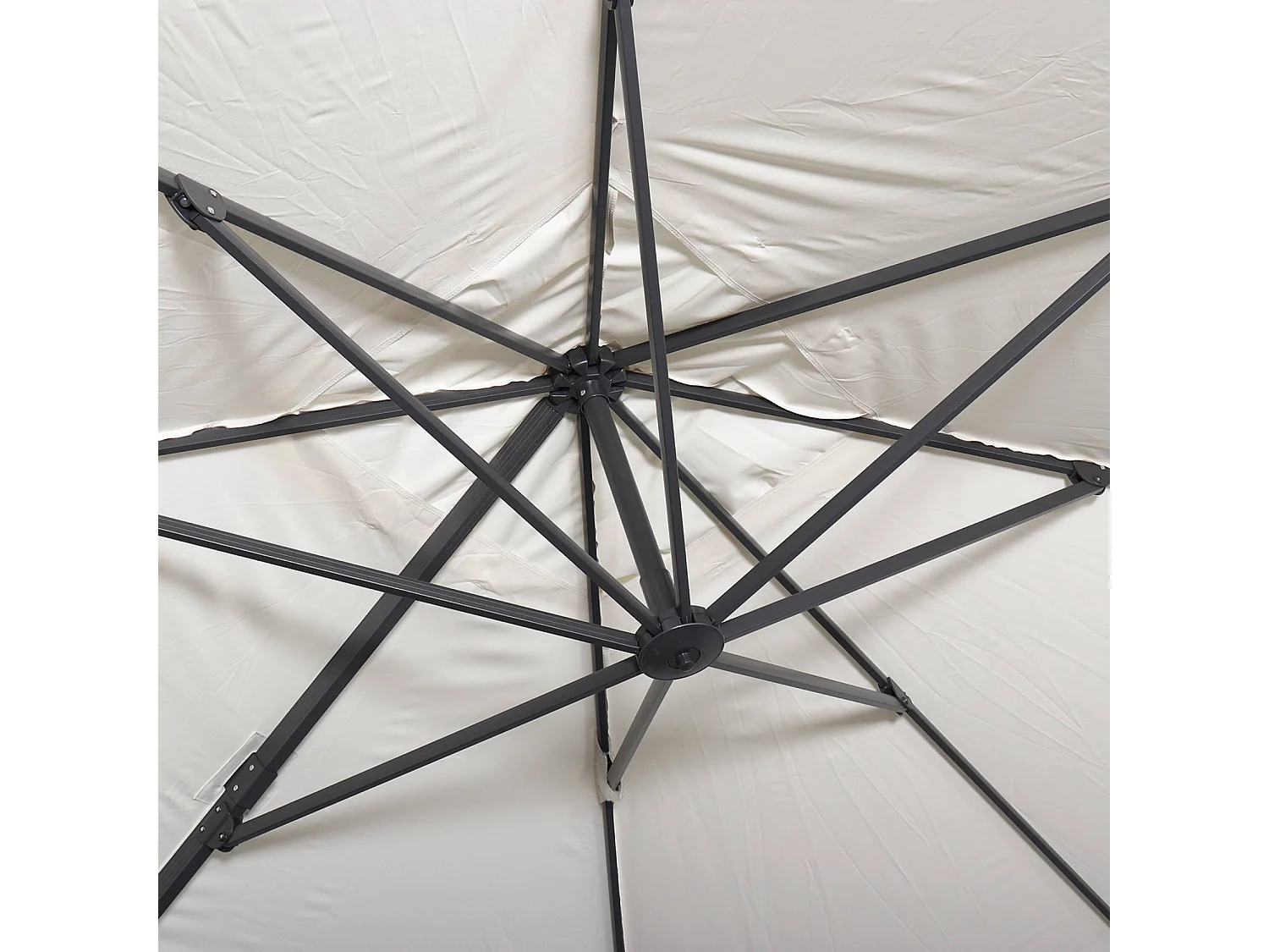 Parasol déporté rectangulaire 3x4m + dalles à lester 50x50cm écru - Wimereux + Fixeo