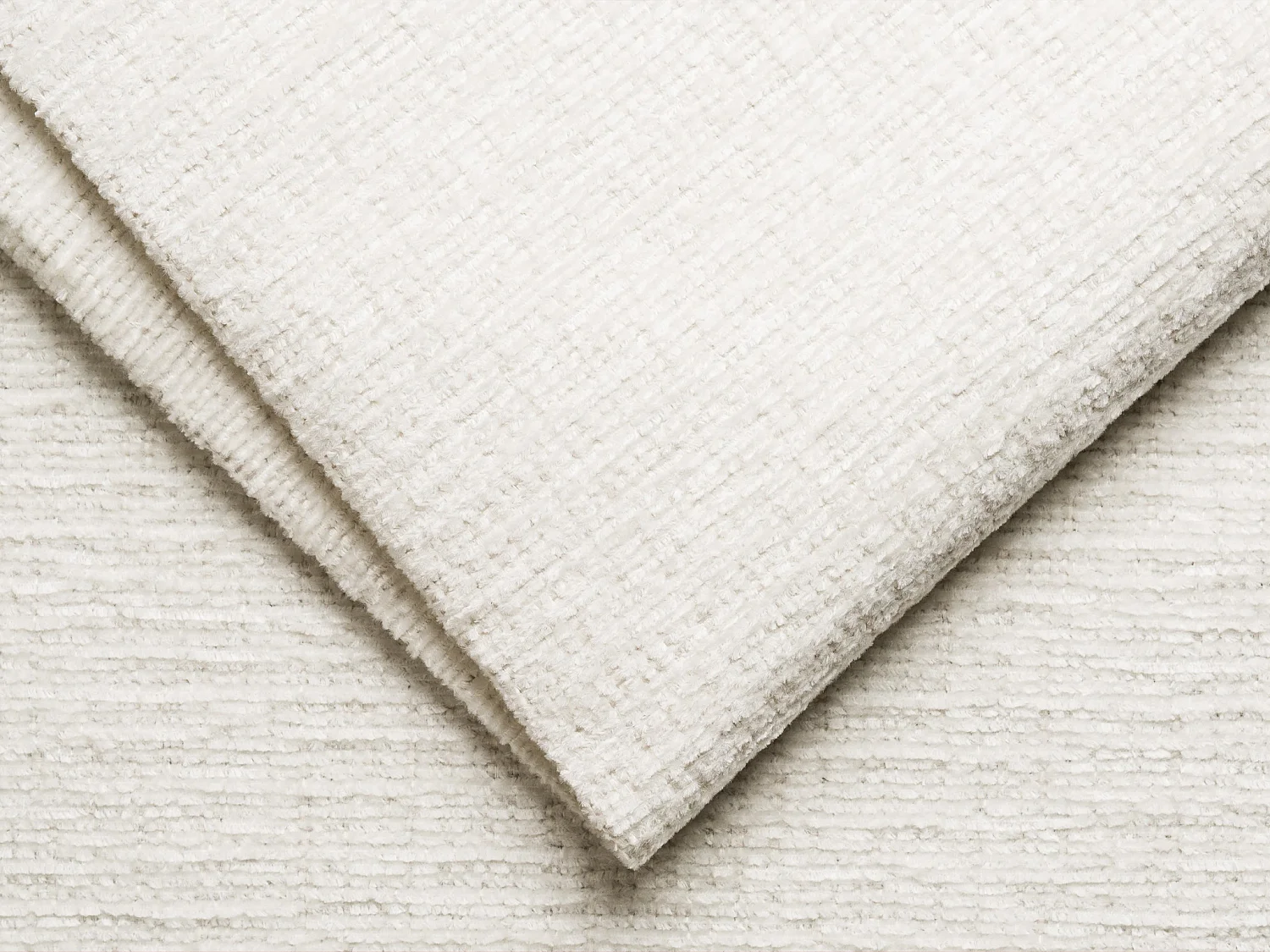 Canapé d'angle droit convertible en tissu chenille blanc cassé PLUFATI