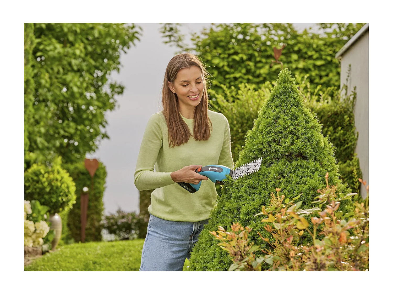 Cisaille à gazon et à buissons sans fil Gardena PowerCut 20/18V P4A