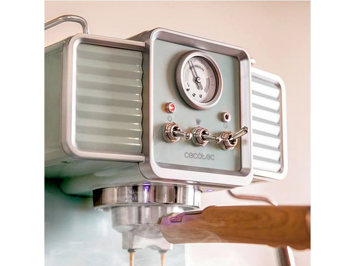 Cafetera express Cecotec Power Espresso 20 Tradizionale 1350W azulado