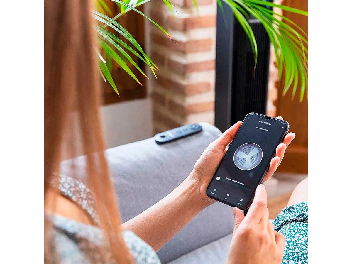 Ventilador de torre Cecotec EnergySilence 9190 SkyLine Ionic Connected 60W WiFi + mando a distancia negro