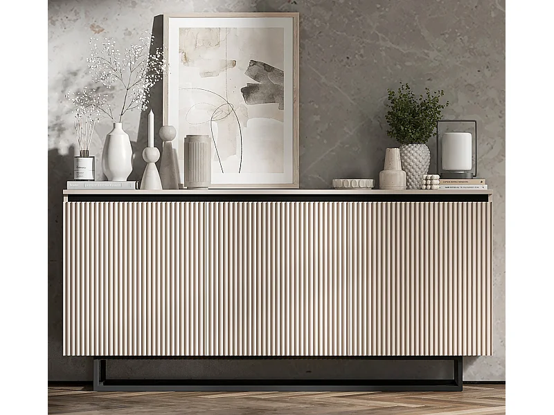 Commode à 3 portes – corps cachemire mat, façades rainurées cachemire mat – 166.8 cm, Cadre en métal noir