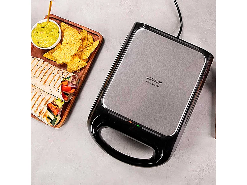 Sandwichera Cecotec Rock´nToast Family 3in1 1500W 3 placas intercambiables negro