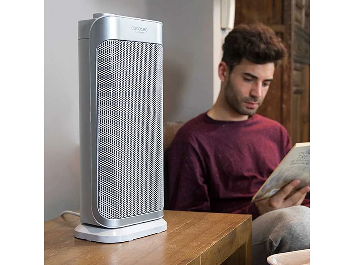 Calefactor cerámico vertical Ready Warm 6250 Ceramic Sky Style Cecotec oscilante 2000W blanco