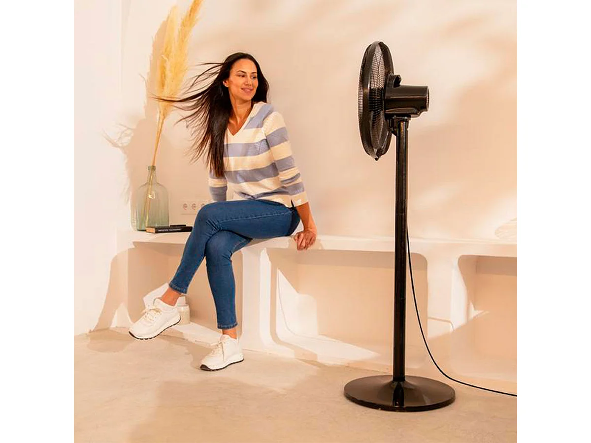 Ventilador de pie Cecotec EnergySilence 555 2 in 1 Smart XL 55W 2 en 1 negro