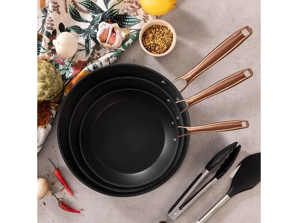 Set de 3 sartenes Cecotec Polka Fantasy Bucket aluminio forjado dorado Ø20/Ø24/Ø28 cm