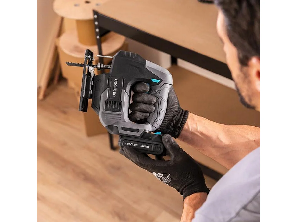 Sierra de calar Cecotec MultiCut 500 Vision Liberty 8 sierras guía láser negro