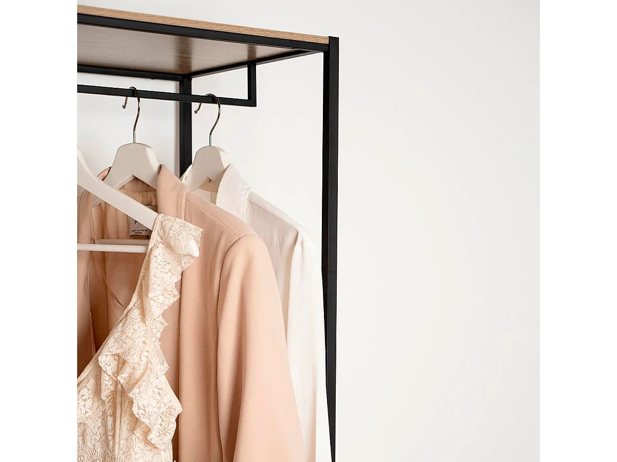 Perchero de pie MOA Vinthera diseño industrial negro 160 cm