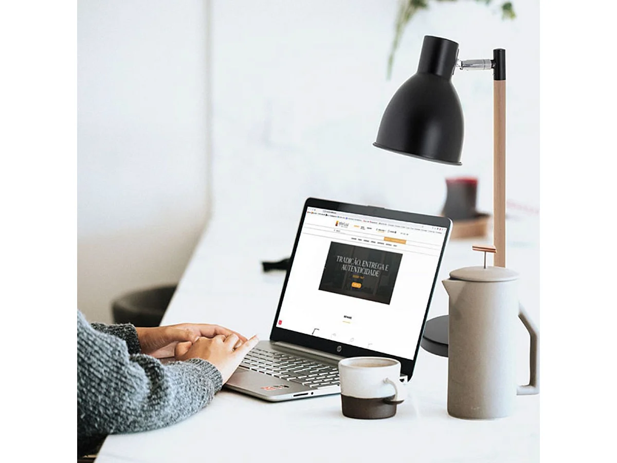 Flexo Delza Lumit 11W foco regulable negro/natural Ø25x45 cm