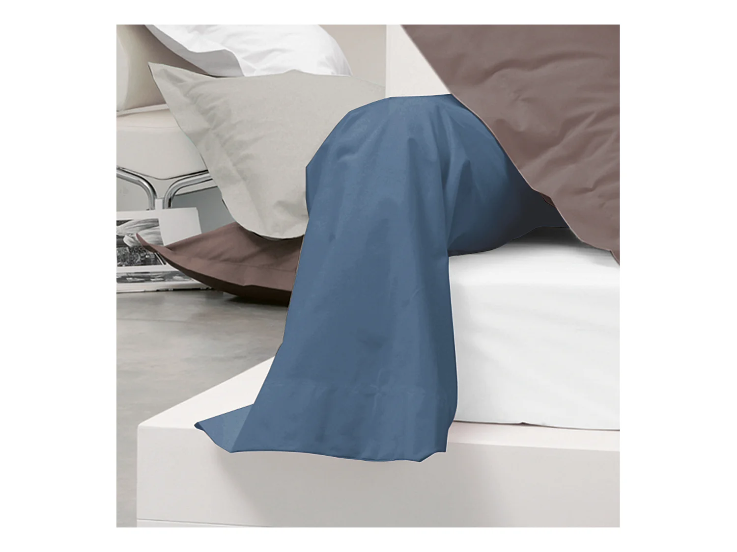 Taie de traversin uni 140x43 cm coton ALTO bleu Jean