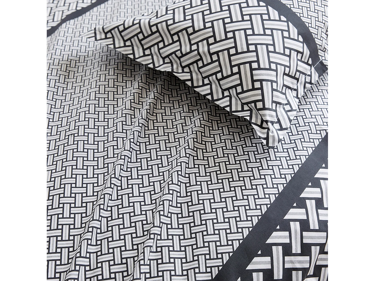 Taie de traversin 140x43 cm percale coton RIVIERA noir Réglisse