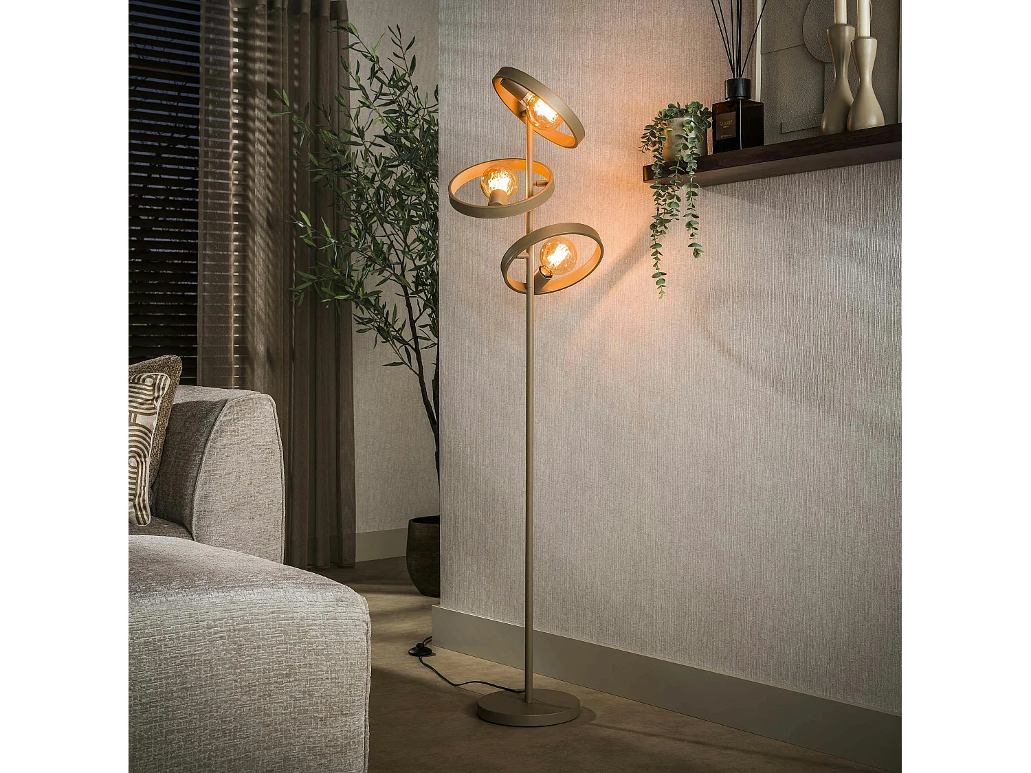 Lampadaire design beige mat 3 anneaux TRIBECA