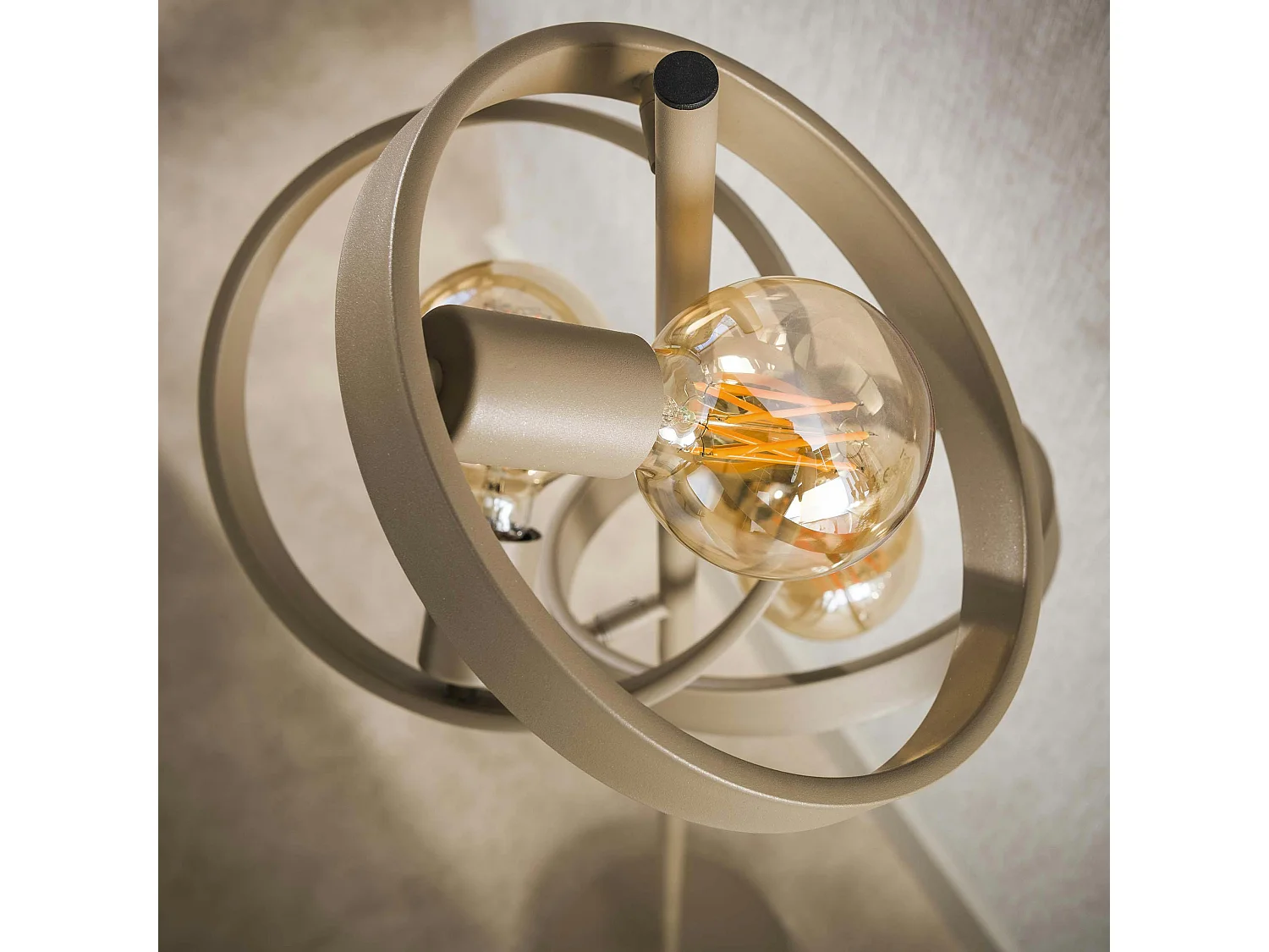 Lampadaire design beige mat 3 anneaux TRIBECA