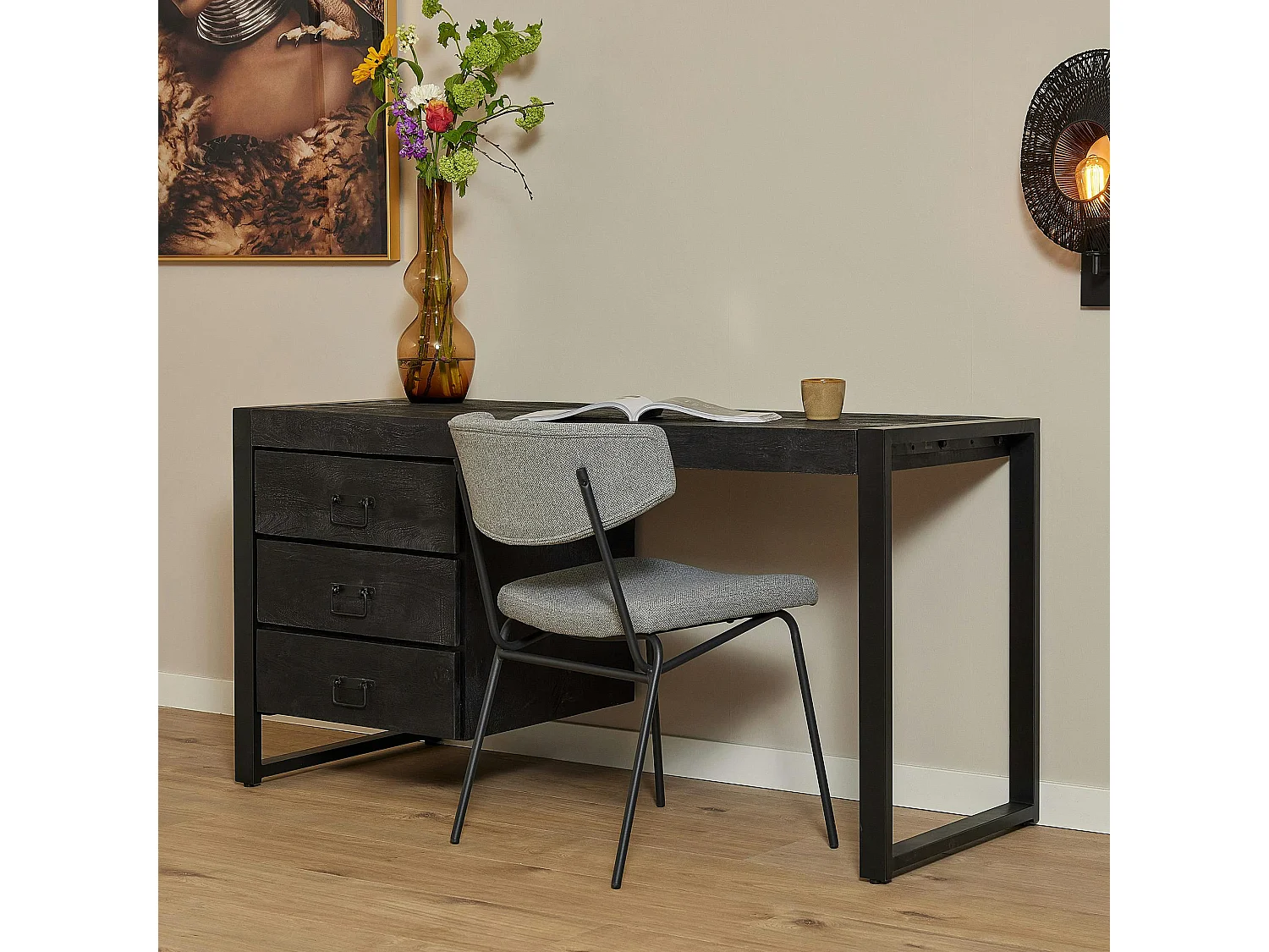 Bureau bois noir 3 tiroirs MILORA