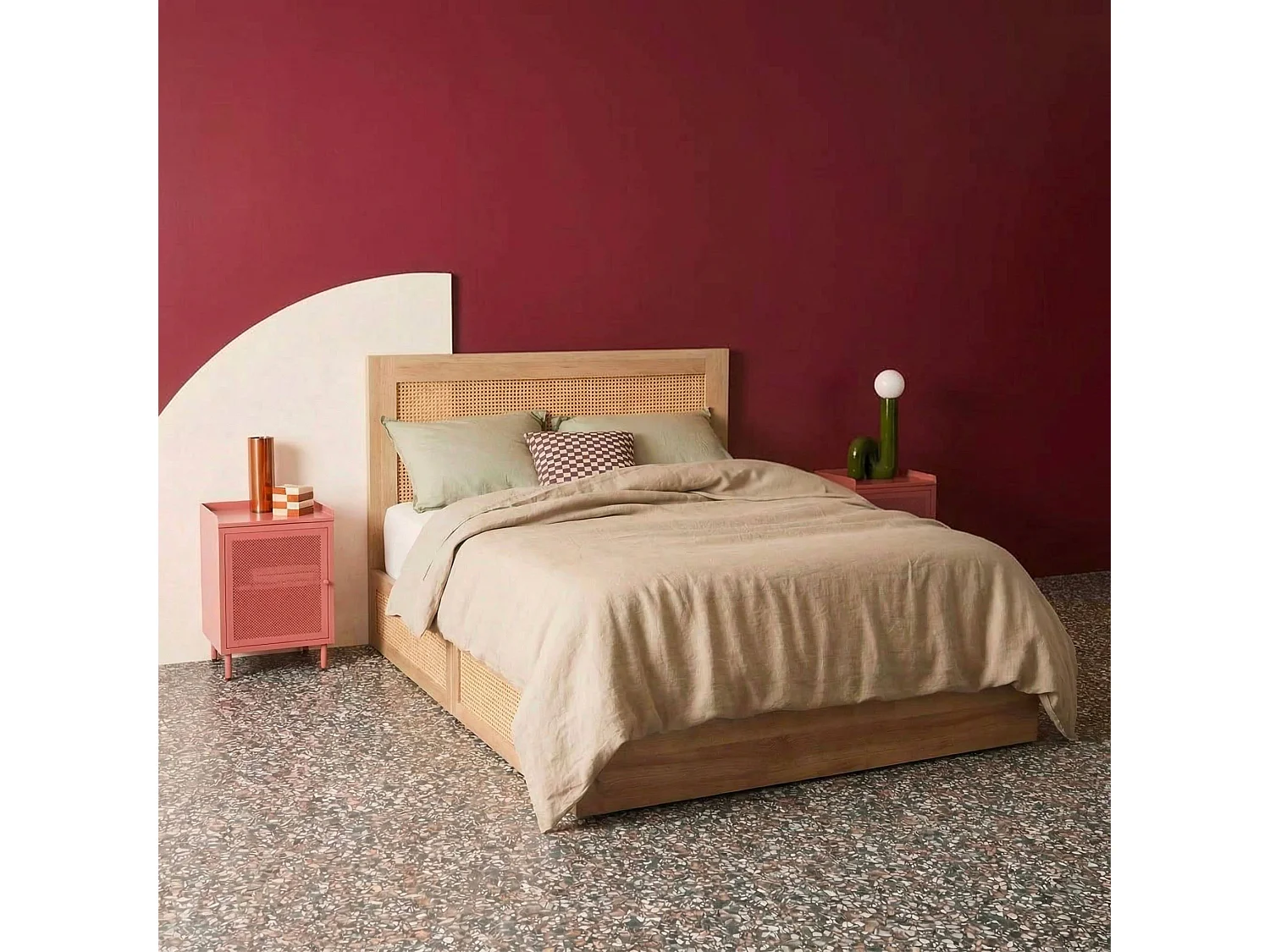 Cama bohemia con somier de láminas y cabecero 140x190cm + 2 cajones