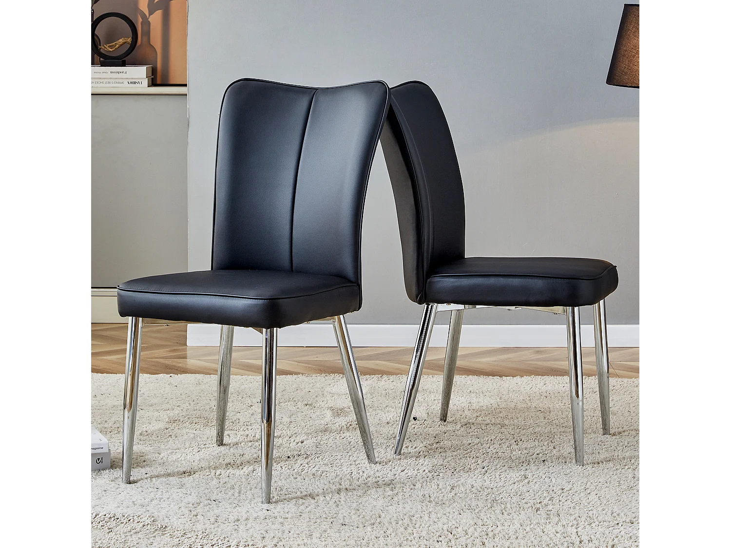 Set di 2 sedie in PU nero con gambe in metallo argentato