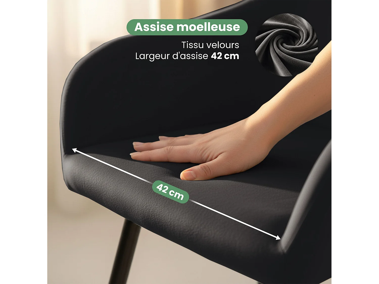 Set di 4 Sedie in velluto liscio ESTELLE Nero gambe nere
