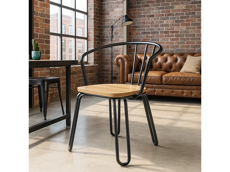 Lot de 4 chaises en métal noir mat, bois clair – pieds épingle et dossier ajouré - Style industriel