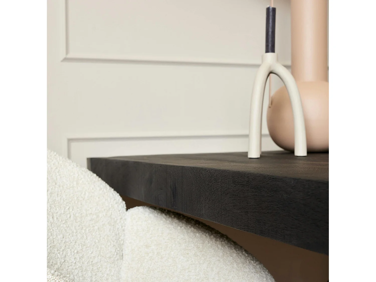 Table à manger noire en bois 220 cm MILORA