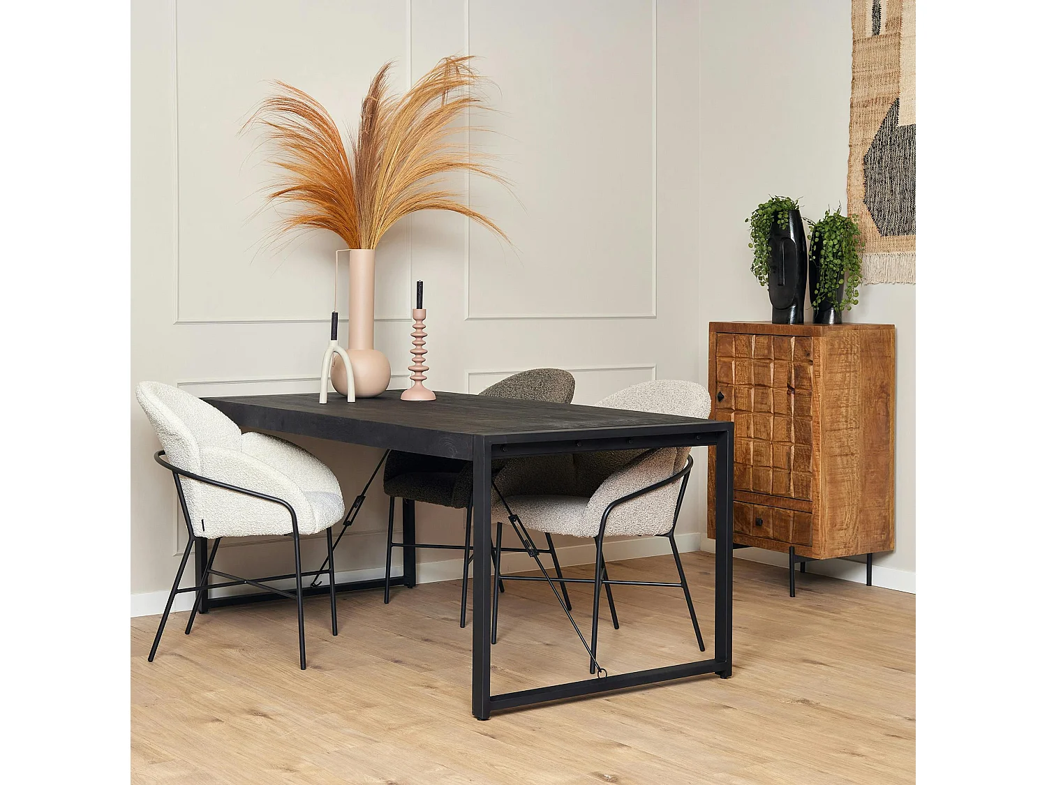 Table à manger noire en bois 200 cm MILORA