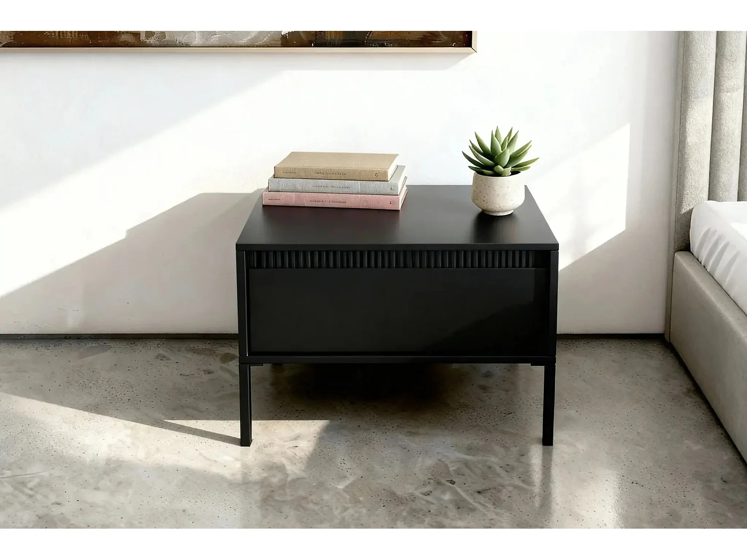 ALINA - Table de chevet 68cm pieds en métal - Noir