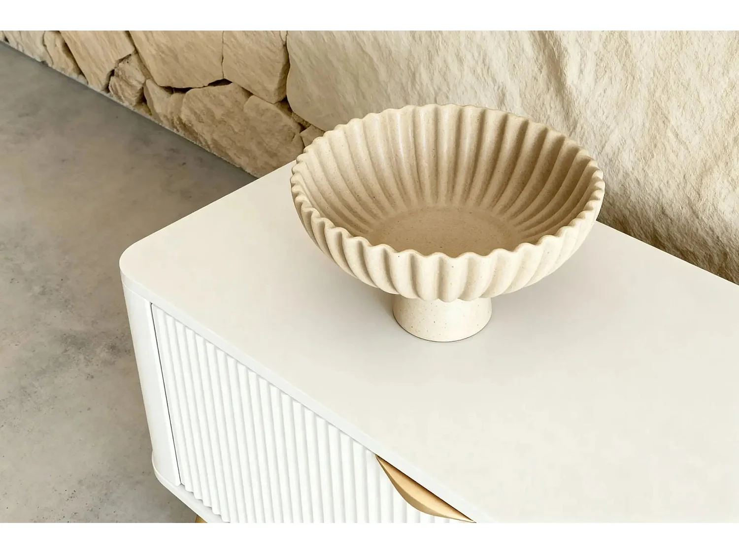 JOUDY - Meuble TV 200cm effet rainuré - Blanc