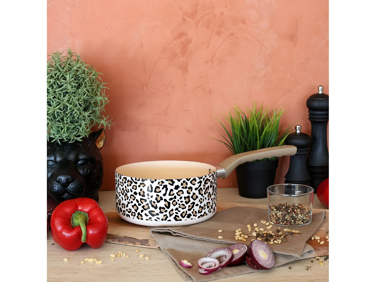 Menastyl - Lot Poêle 24cm Et Casserole 18cm Léopard En Alu Revêtemen Ceramiq