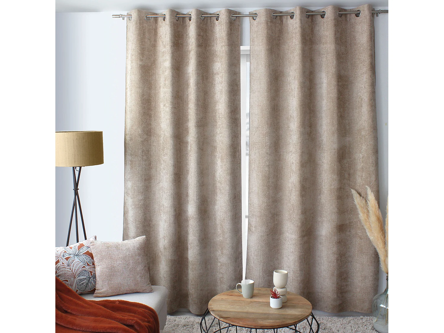 Lot de 2 Rideaux Velours Chenillé, à Œillets, Beige Naturel, 100% polyester, Collection Kamala