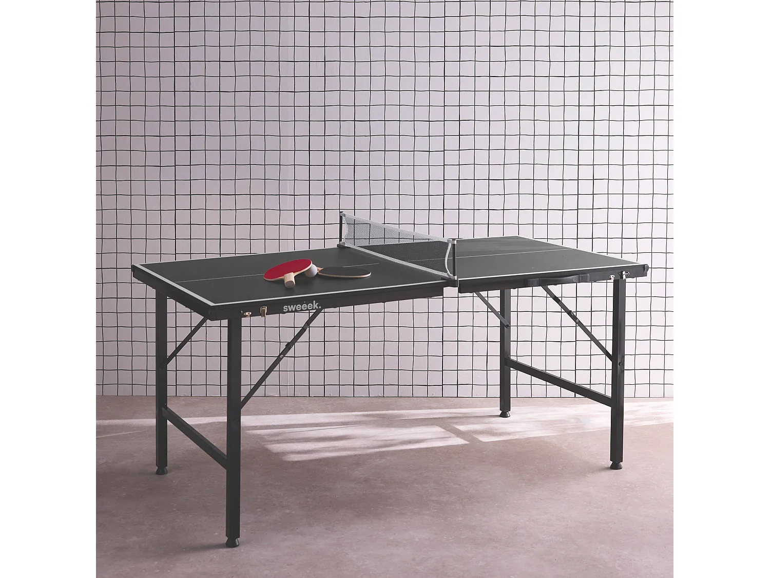 Mini mesa de ping pong interior plegable con 4 raquetas y 6 pelotas,