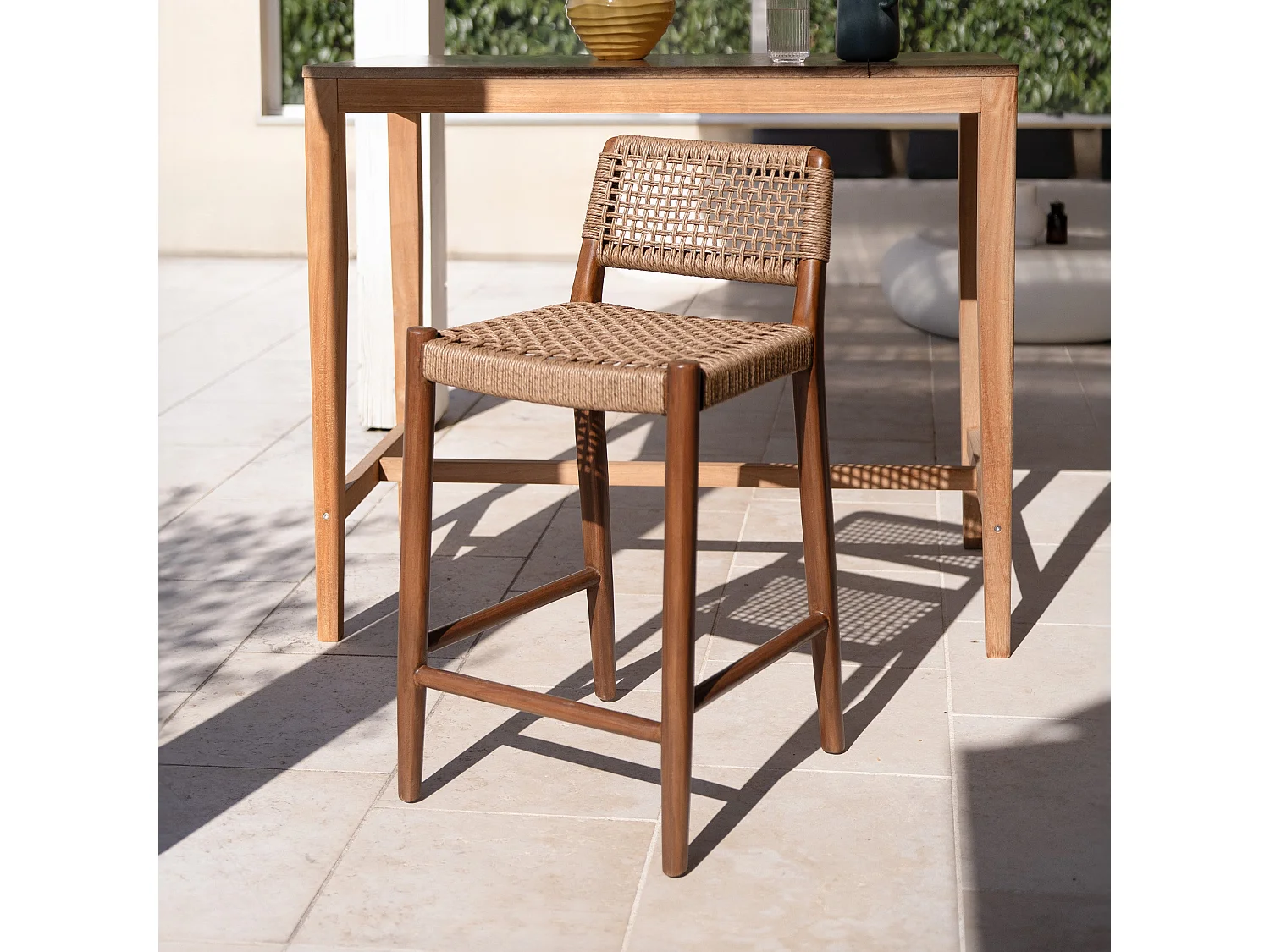 Chaise pour îlot central de jardin 65 cm en teck vernis - Yaba