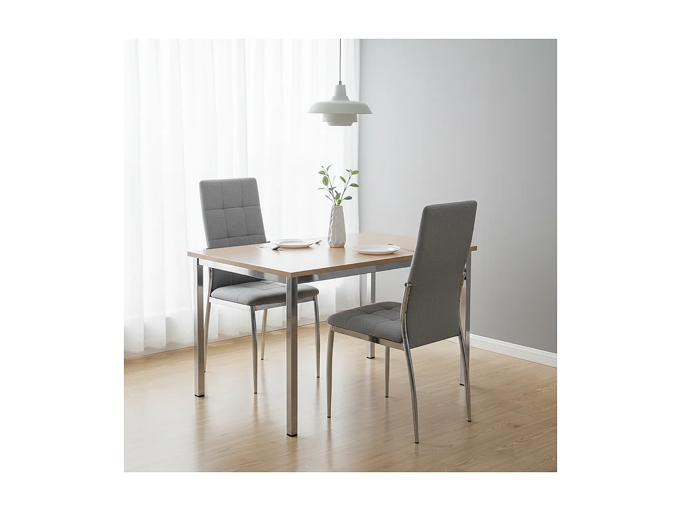 Lot de 4 chaises de salle à manger grises avec pieds en métal , Assise en tissu rembourée - Hauteur 44 x Longueur 46 x Profondeur 10 cm