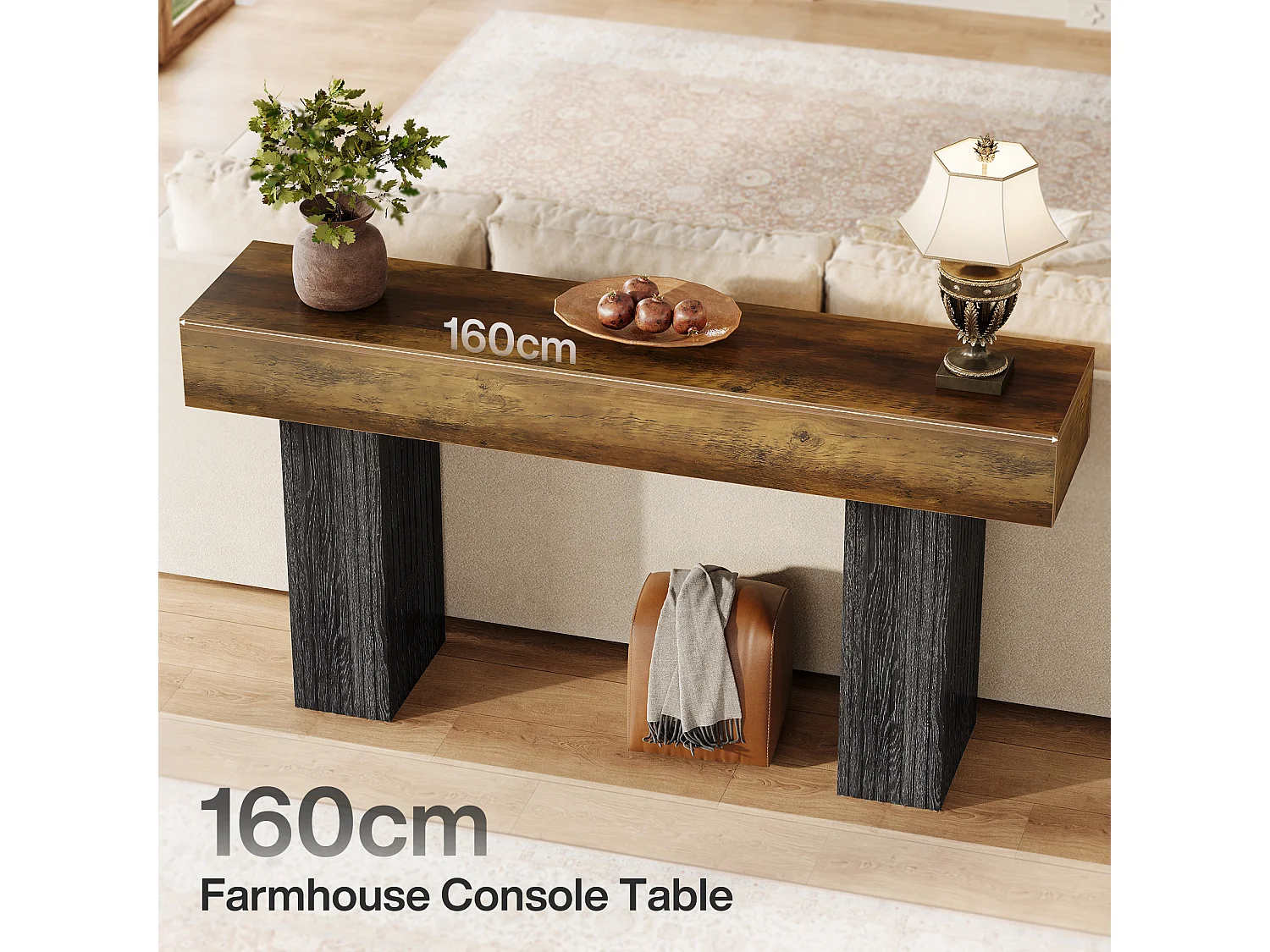 Długi stół do przedpokoju, konsola w stylu rustykalnym za kanapą do przedpokoju, korytarza, salonu
