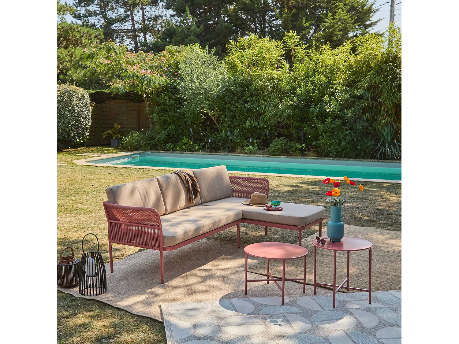 Salotto da giardino angolare in acciaio e corde, 4 posti, beige