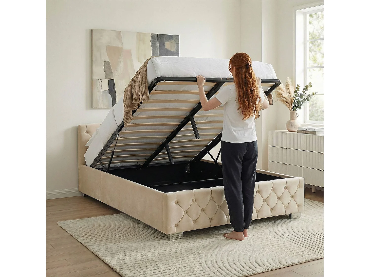 Lit Coffre NURI rembourré, Lit Double, Surface de Couchage 160x200 cm, Blanc Crème, Velours Doux et Lumineux