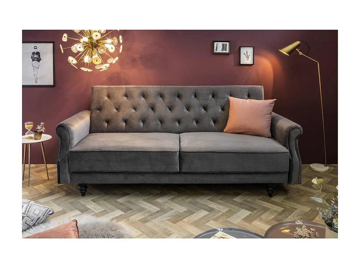 Sofa MILES grau – Klassisches Samtsofa mit Massivholzstruktur