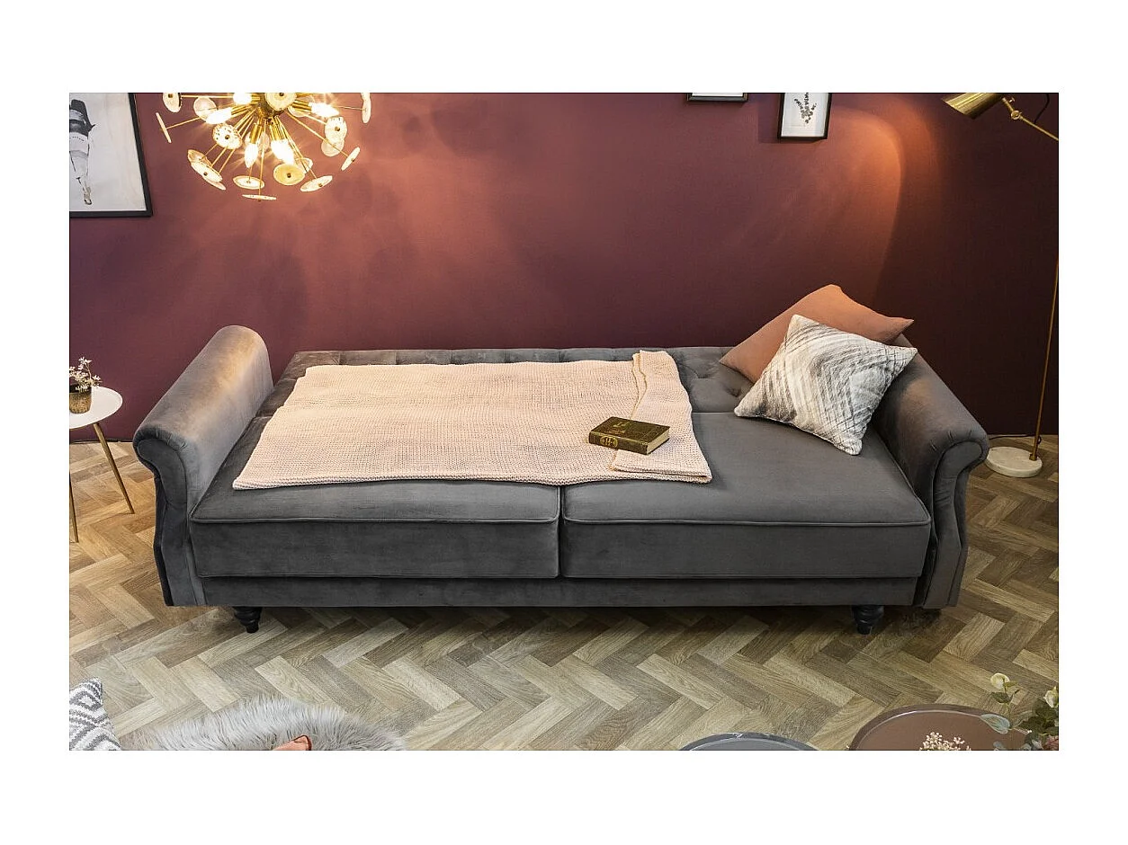 Sofa MILES grau – Klassisches Samtsofa mit Massivholzstruktur