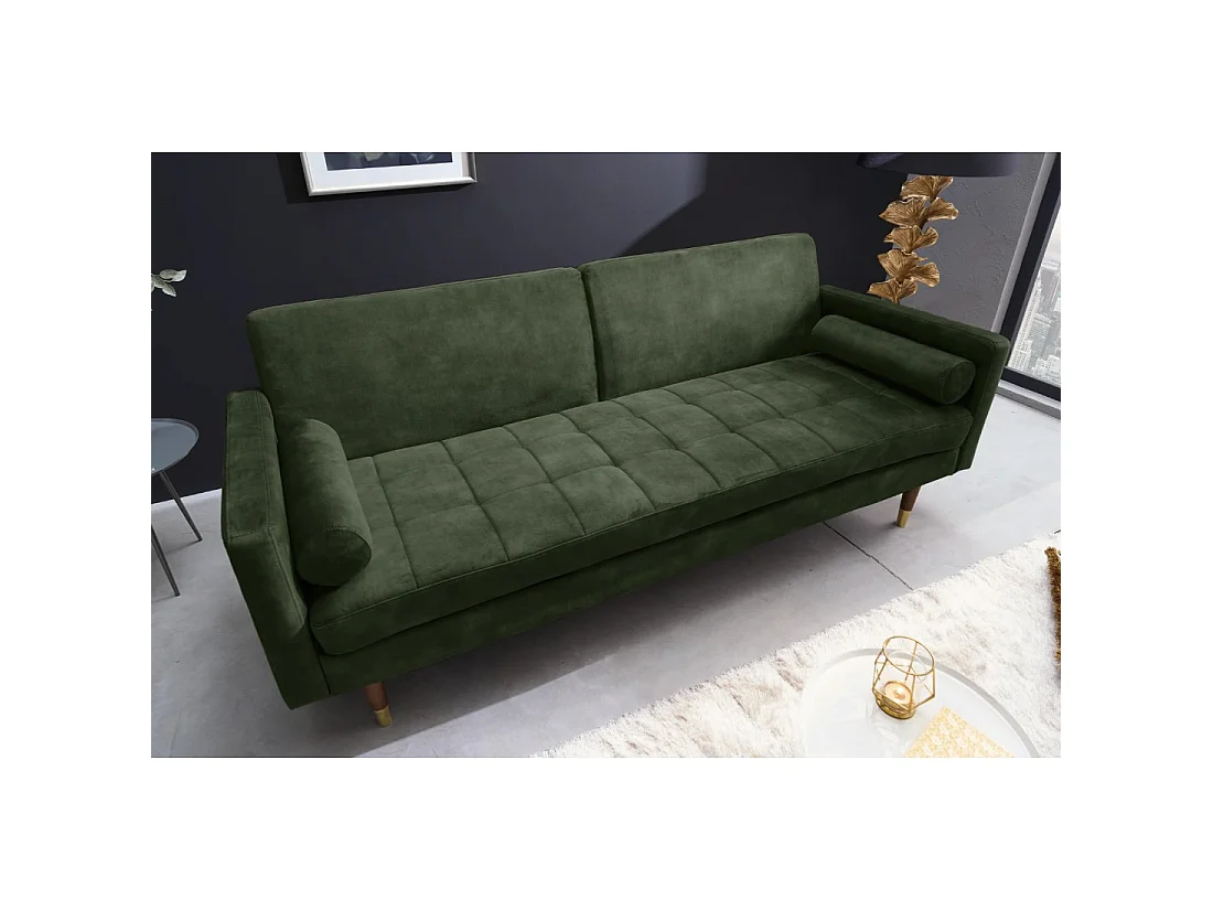 Geradliniges Sofa ATELIA in dunkelgrün, umwandelbar – Design-Schlafsofa aus Samt mit Massivholzgestell